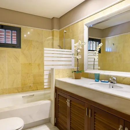Hipoclub Villas, 