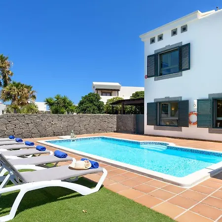 Hipoclub Villas, Rosa Villa