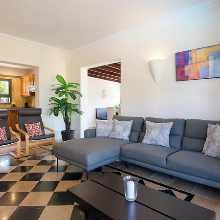 Hipoclub Villas, Rosa