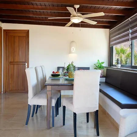Villa Hipoclub Villas, Rosa *